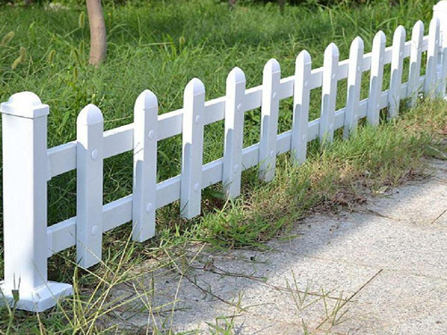 PVC護(hù)欄 PVC護(hù)欄