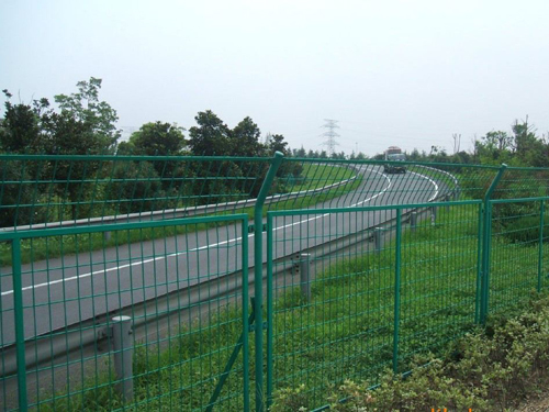 公路隔離柵 公路隔離柵